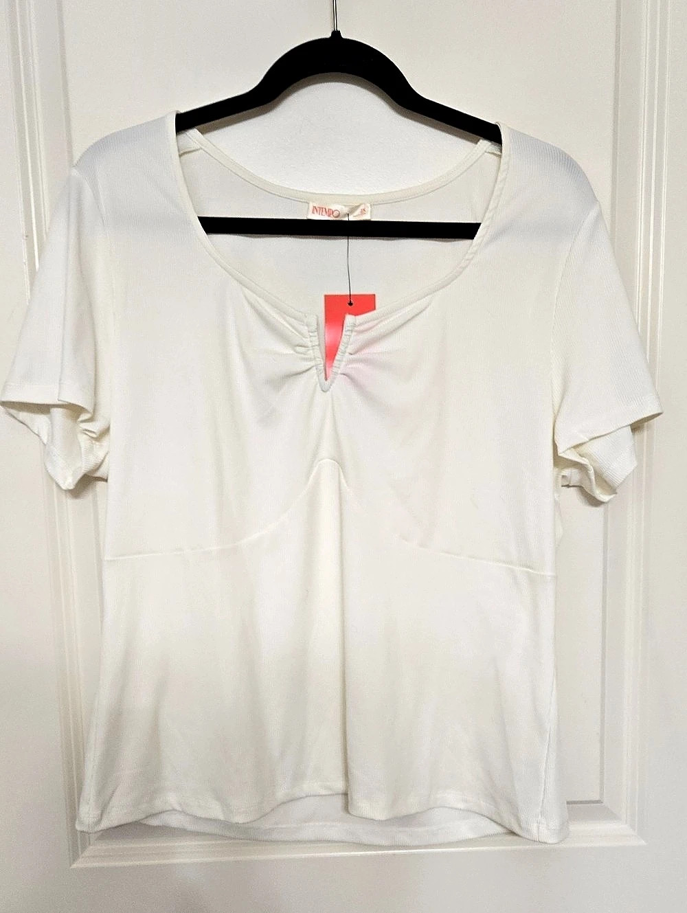 Intempo  short sleeve top in White Size 2X NWT